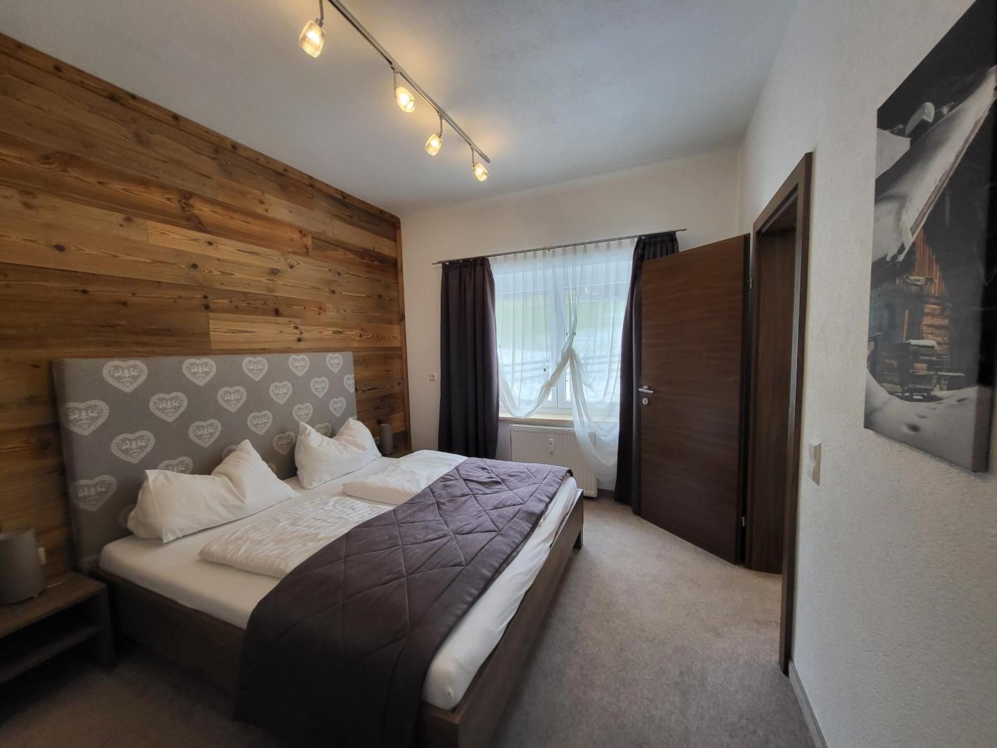 Romantikapartment Mit Sommercard Appartement *